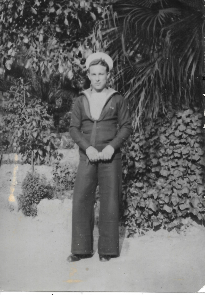 42_PEW-6-4-005-Pete-Whatley-in-naval-uniform-c1945