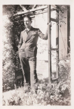 32_JHA-6-2-003-Gordon-Charles-Gumn-on-leave-1944