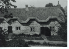 Abbotts Ann (Longthatch) south elevation c1947