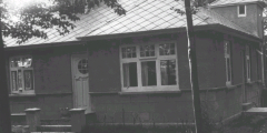 The Beechelees in the Old Salisbury Road taken about 1925 where Maurice was born