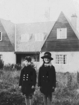 Maurice and his sister with Eastcott & Westcott with their house on Old Salisbury road