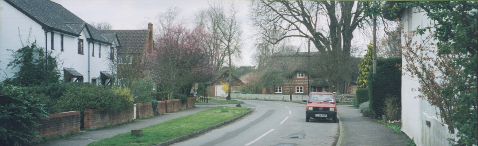 AAPC-6-1-018 -- Duck St, looking north -- Teal, Higlins Piece, Bywaters, Ash Cottage, 32 -- 23-Mar-1999