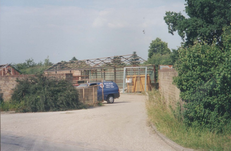 AAPC-6-1-067 -- Duck Street, King's Yard -- demolition of King's Yard building works -- 19-Jul-2000