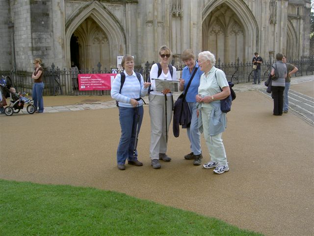 Clarendon Way around Winchester Cathedral 8th September 2008